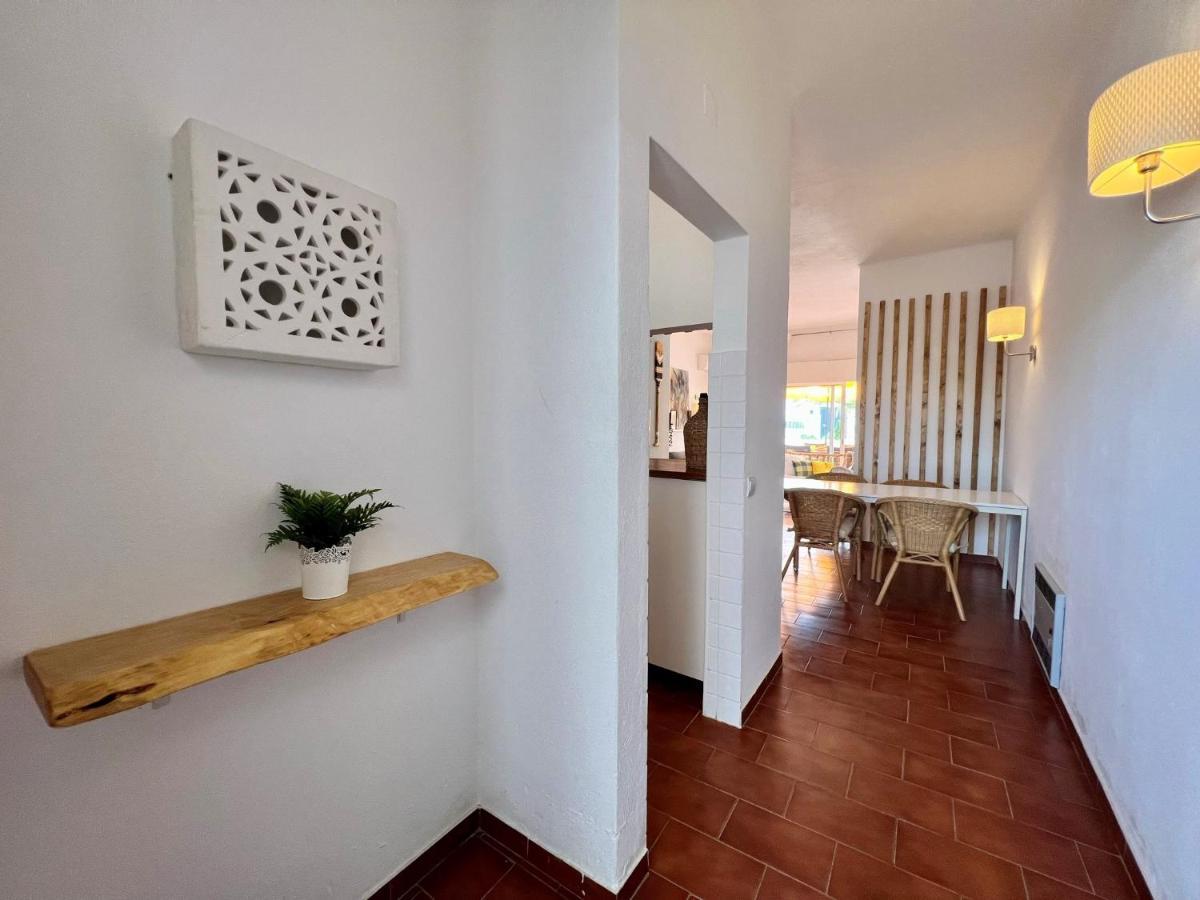 Armacao De Pera Twins 2 With Pool By Homing Apartman Kültér fotó